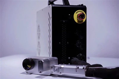 100W rugzaklaserreiniger stadslicht